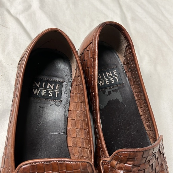 Nine West, Brown, Close Toe, Leather Upper Loafers Size 5.5M - Picture 6 of 9